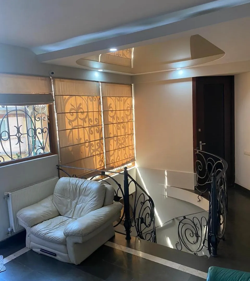 Kro K17 Mini Hotel Tbilisi