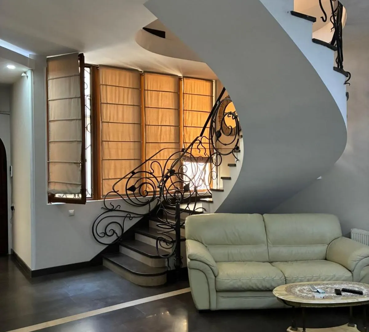 Värdshus K17 Mini Hotel Tbilisi Georgien