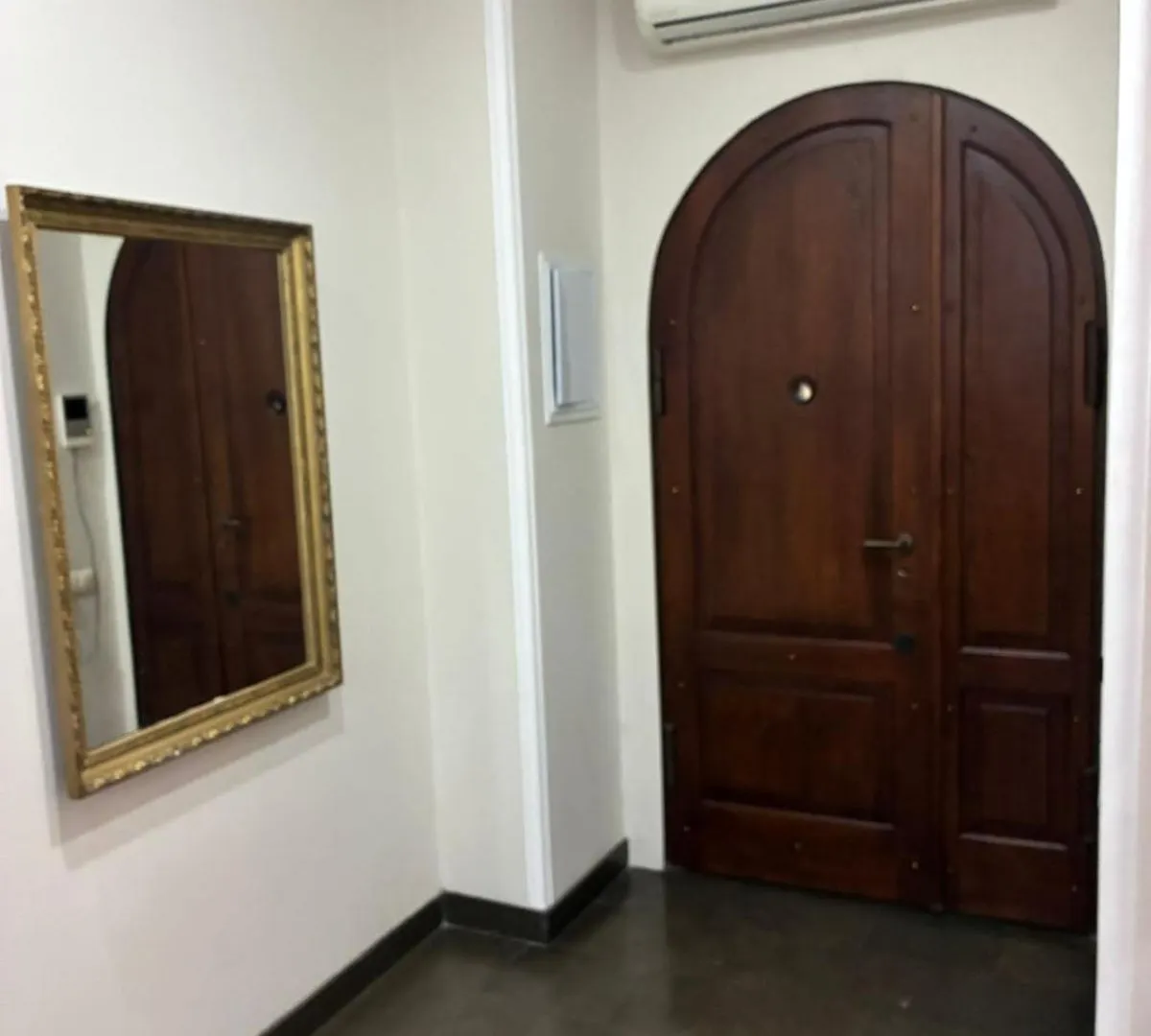 K17 Mini Hotel 第比利斯