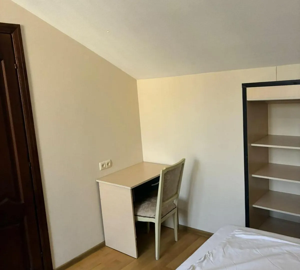 宾馆 K17 Mini Hotel 第比利斯